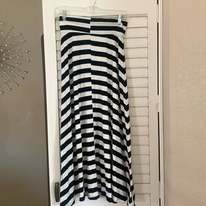 Black and white stripped long skirt. Size medium
